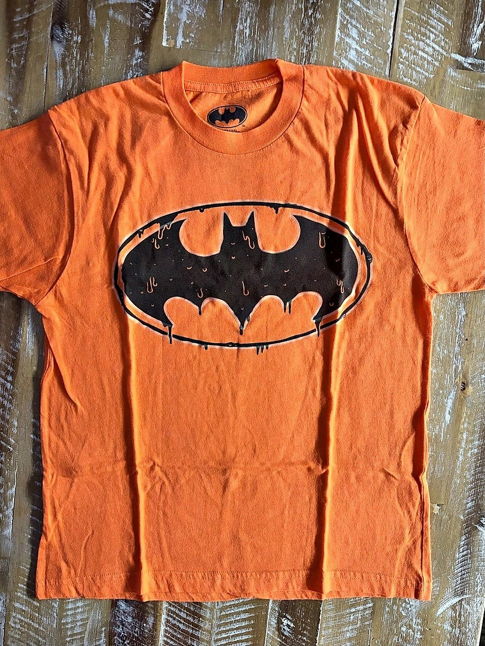 Batman Graphic Tee in Orange & Black kids Large
